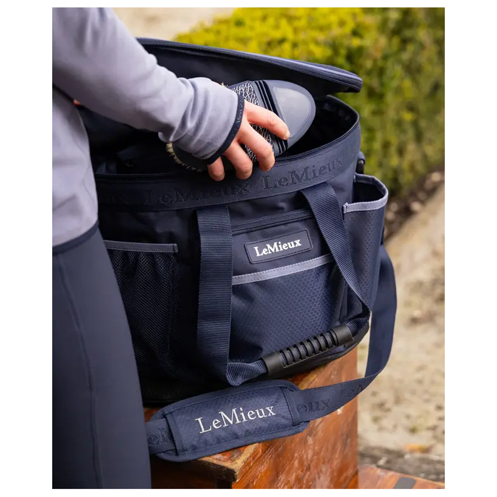 IT04969 LeMieux Grooming Bag - Navy