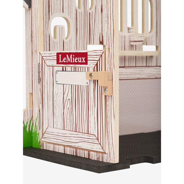 IT09806 LeMieux Toy Pony Wooden Stable Set