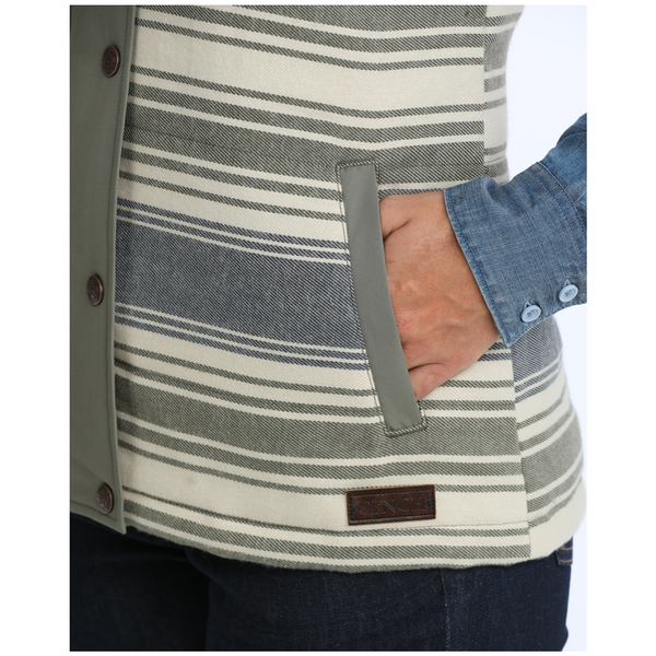 MAV9884004 Cinch Women's Quilted Twill Vest - Multicolor