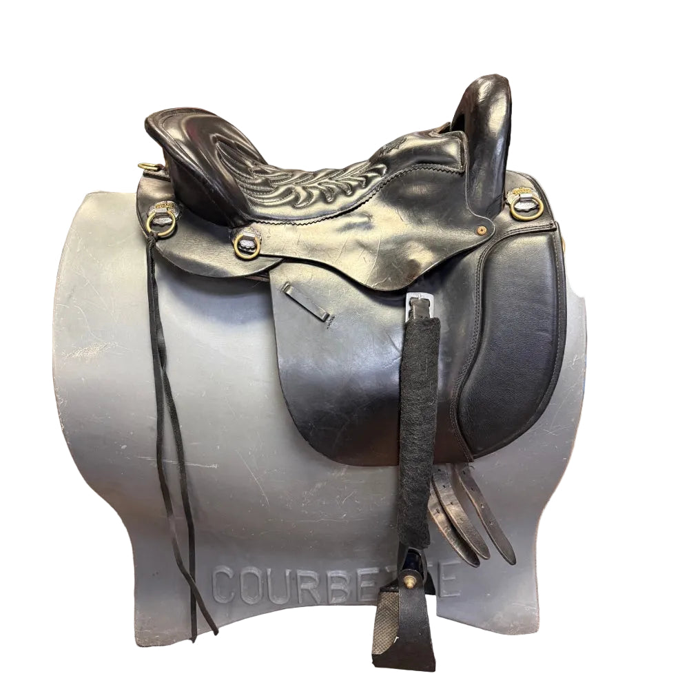 USED T49-610-4153-22 Tucker Equitation Endurance 17.5" Medium Tree Black with Brass