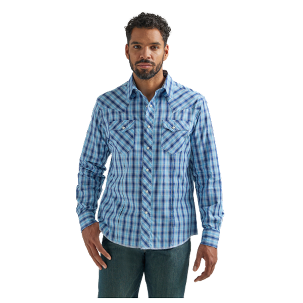 112324669 Wrangler Men's Wrinkle Resist Long Sleeve Western Snap Shirt - Blue Plaid