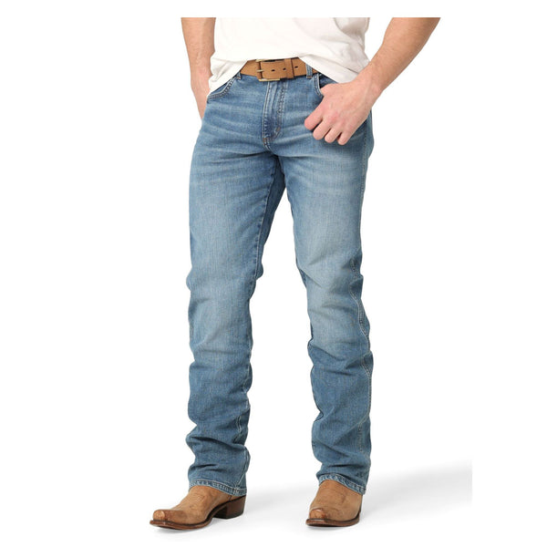 2314609 Wrangler Men's Retro Slim Fit Straight Leg Jean - Payson