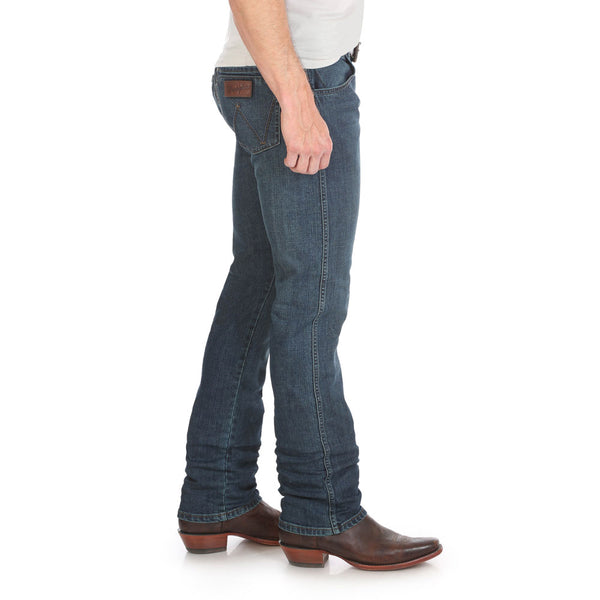 88MWZPD Wrangler Men's Retro® Slim Straight Leg Jean Color: Portland